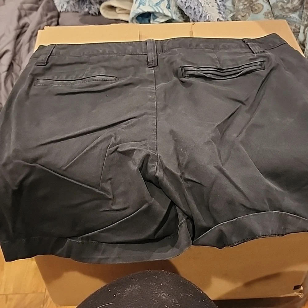 Shorts - Picture 2 of 2
